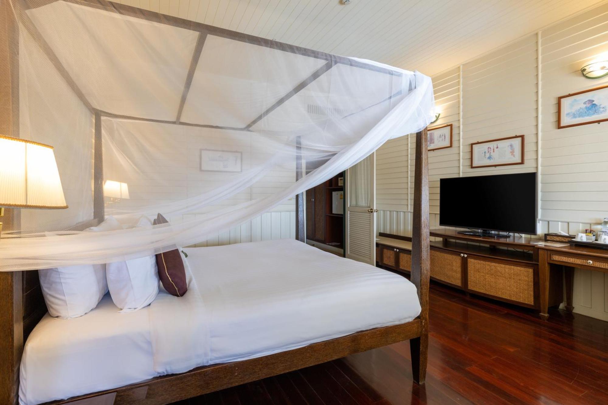 Kalanan Riverside Resort Nonthaburi Luaran gambar