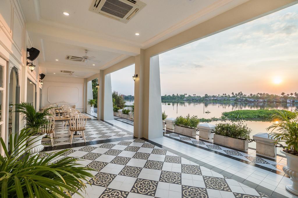 Kalanan Riverside Resort Nonthaburi Luaran gambar
